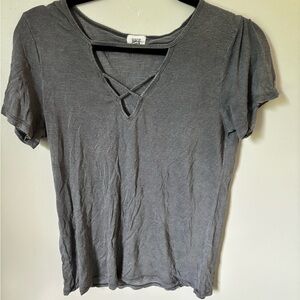 Women’s Gray BKE Top